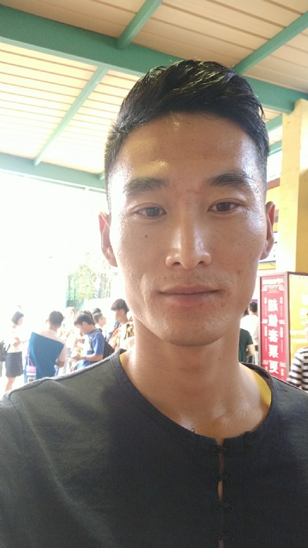 难得糊涂的第一张照片--惠州相亲服务中心