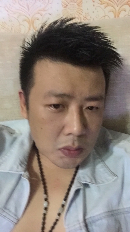 沐浴阳光的第一张照片--惠州相亲服务中心