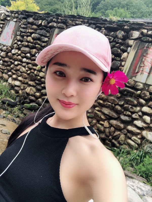 小白兔的大奶糖的第一张照片--惠州相亲服务中心