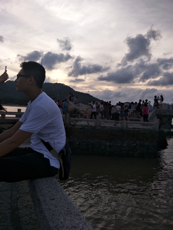 诗和远方的第一张照片--惠州相亲服务中心