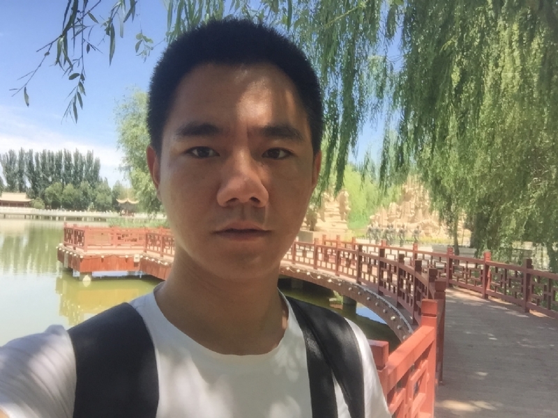 一见倾心的第一张照片--惠州相亲服务中心