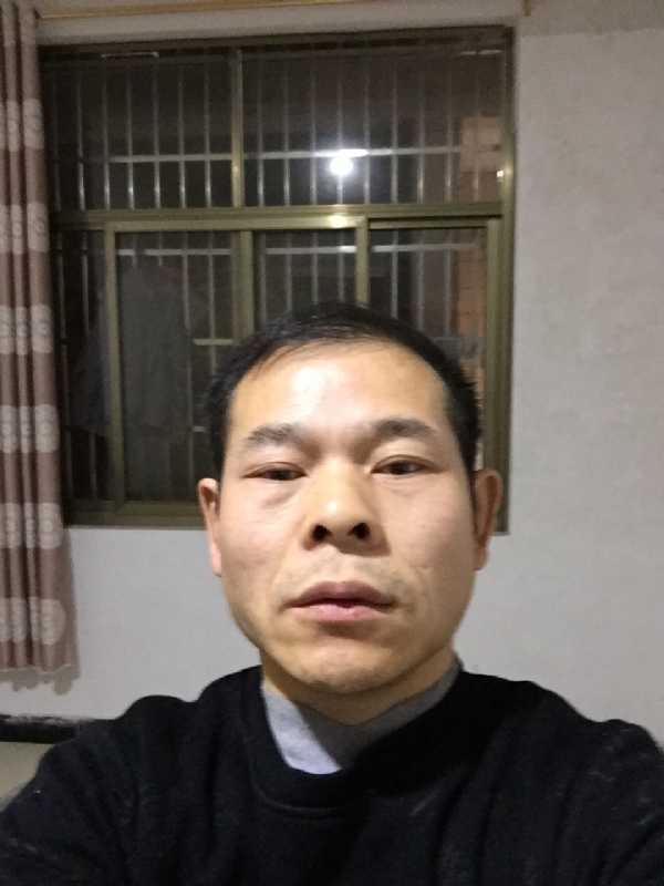 徐徐清风的第一张照片--惠州相亲服务中心