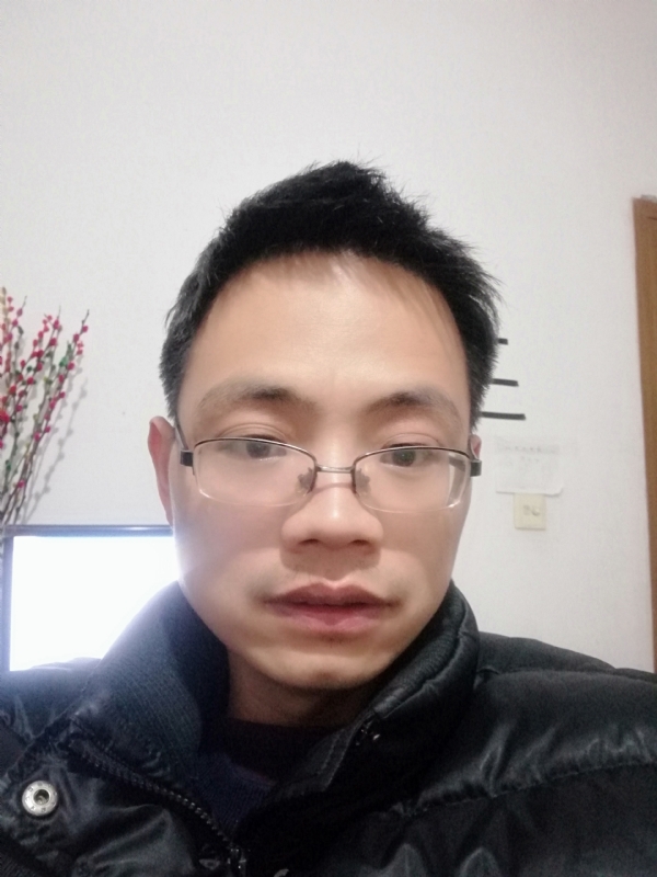 明月天涯的第一张照片--惠州相亲服务中心