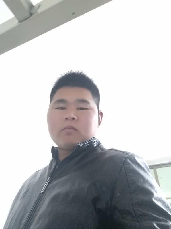 小哥的第一张照片--惠州相亲服务中心