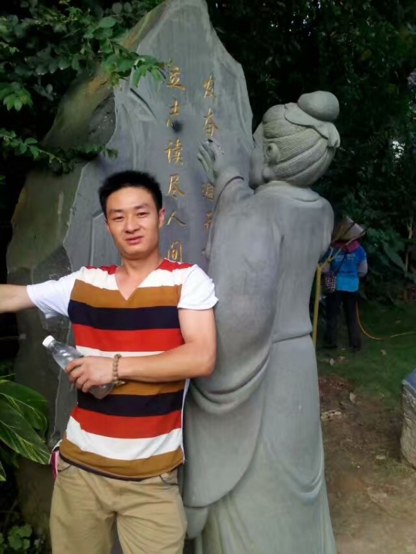 相依相伴的第一张照片--惠州相亲服务中心