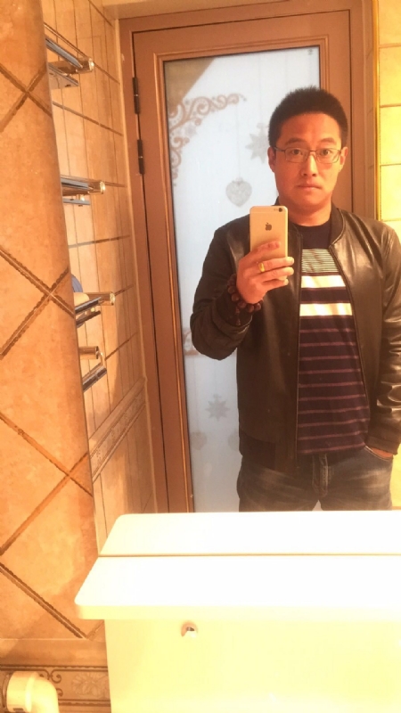 华灯初下的第一张照片--惠州相亲服务中心