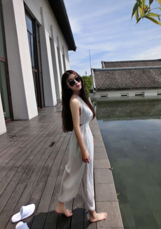 气质小妹的第二张照片--惠州相亲服务中心