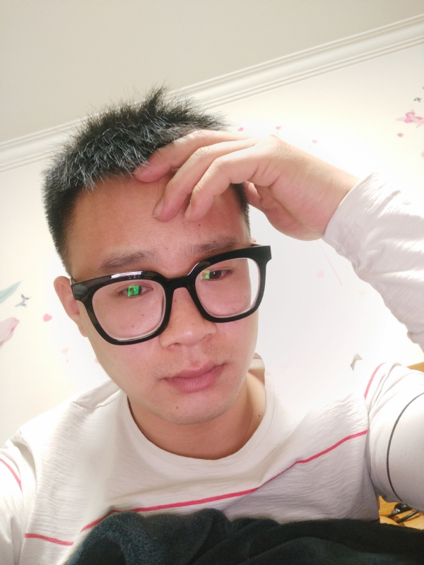 华灯初上的夜晚的第一张照片--惠州相亲服务中心