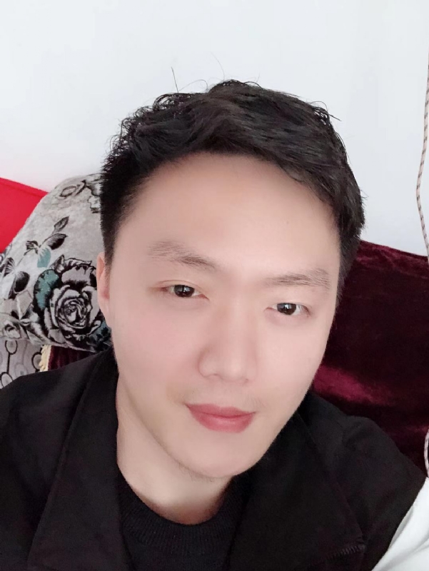 执迷的鲸鱼的第一张照片--惠州相亲服务中心