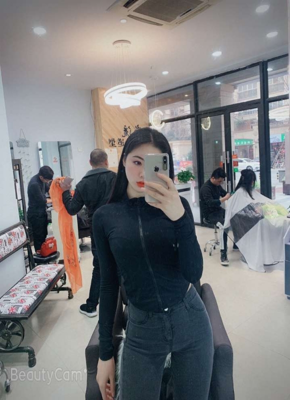婷婷的第四张照片--惠州相亲服务中心