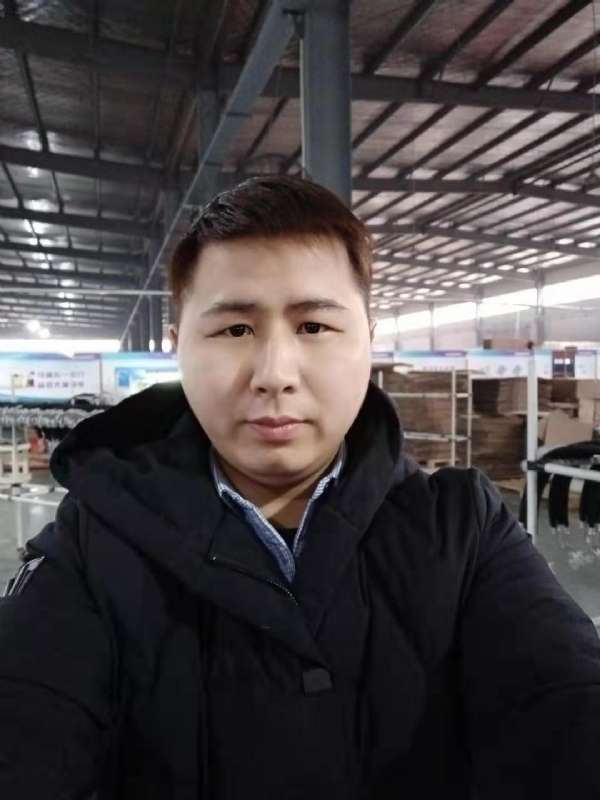 刀锋的第一张照片--惠州相亲服务中心