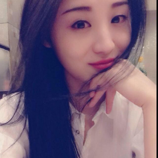 在水一方的第一张照片--惠州相亲服务中心