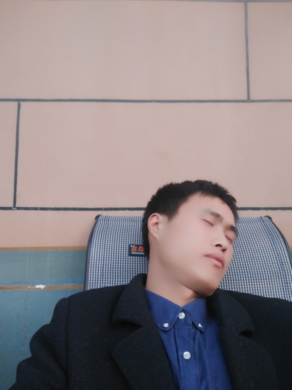 有钱爱情才能长久的第一张照片--惠州相亲服务中心