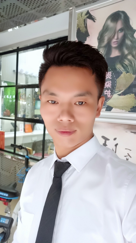 阳光男士的第一张照片--惠州相亲服务中心