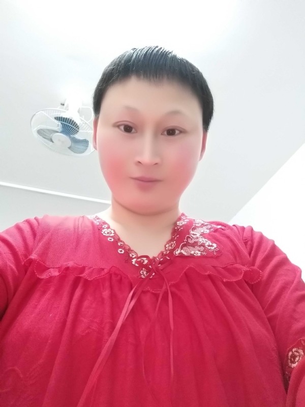 彩虹姐姐永不言弃的第一张照片--惠州相亲服务中心