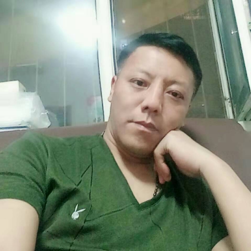 龍行天下的第一张照片--惠州相亲服务中心