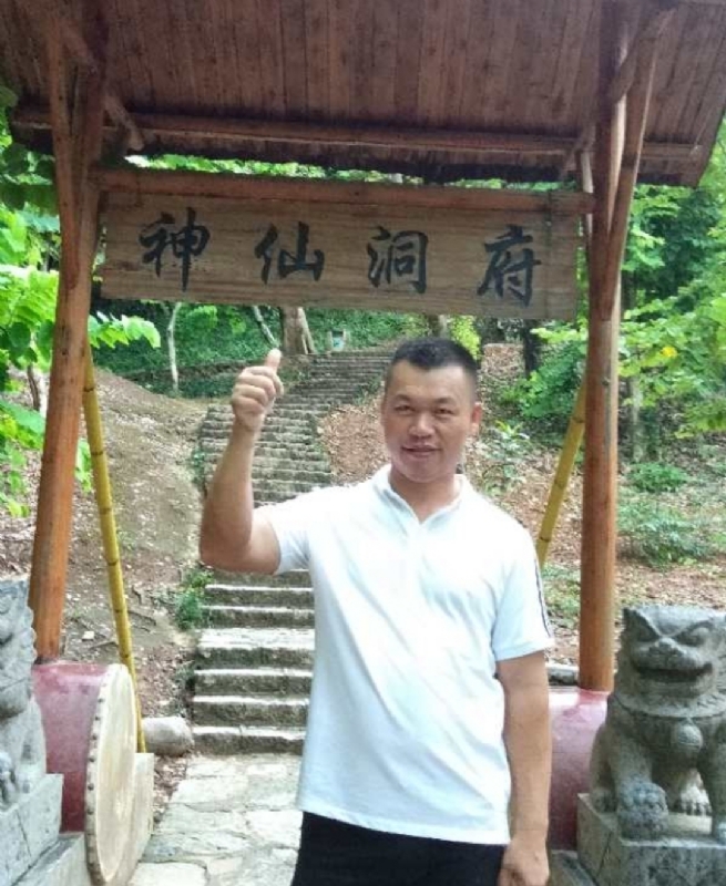 强仔的第一张照片--惠州相亲服务中心
