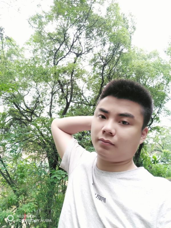 黄帅哥的第一张照片--惠州相亲服务中心