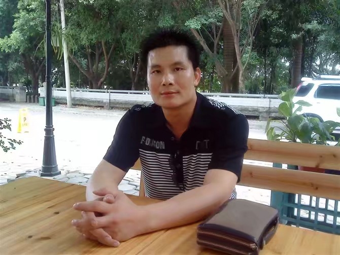 贴身爱人的第一张照片--惠州相亲服务中心