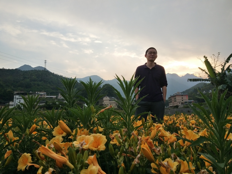 黄晓东的第一张照片--惠州相亲服务中心