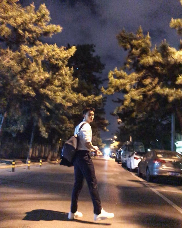 深海的第二张照片--惠州相亲服务中心