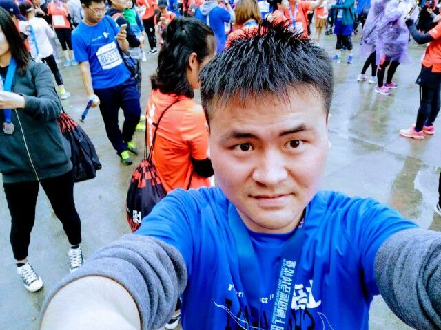 小五在跳舞的第一张照片--惠州相亲服务中心