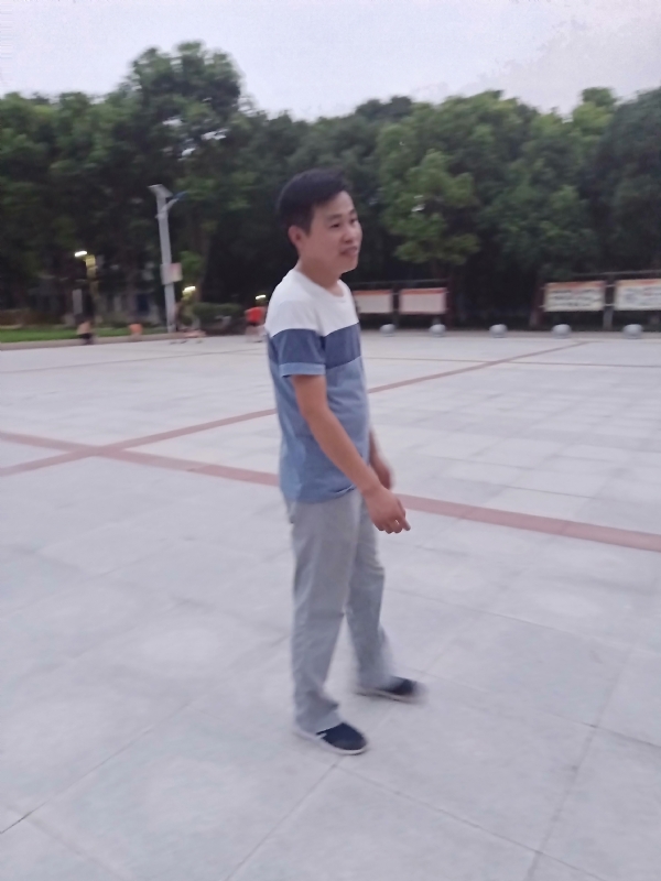 一笑的第一张照片--惠州相亲服务中心