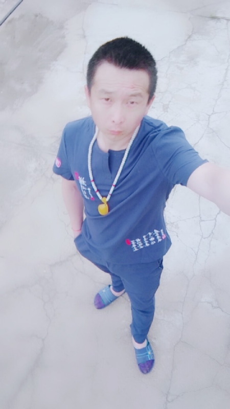 一叶之秋的第一张照片--惠州相亲服务中心