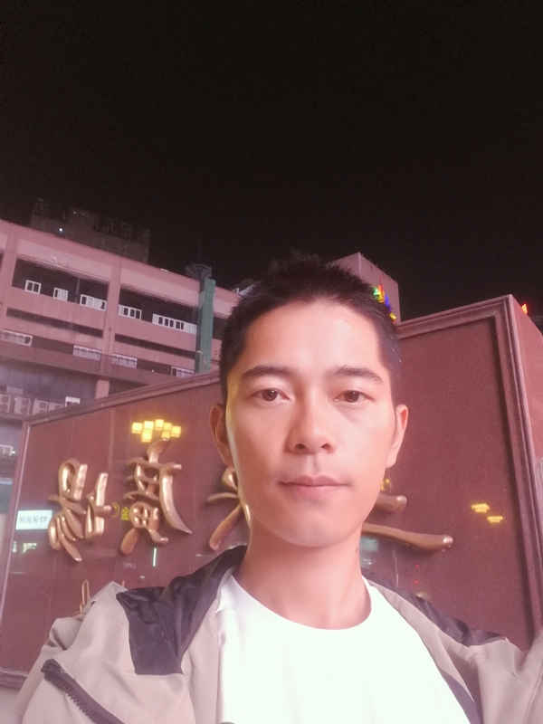 重庆小林的第一张照片--惠州相亲服务中心