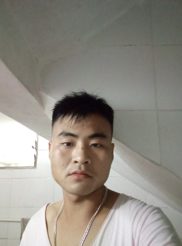 落叶知秋的第一张照片--惠州相亲服务中心