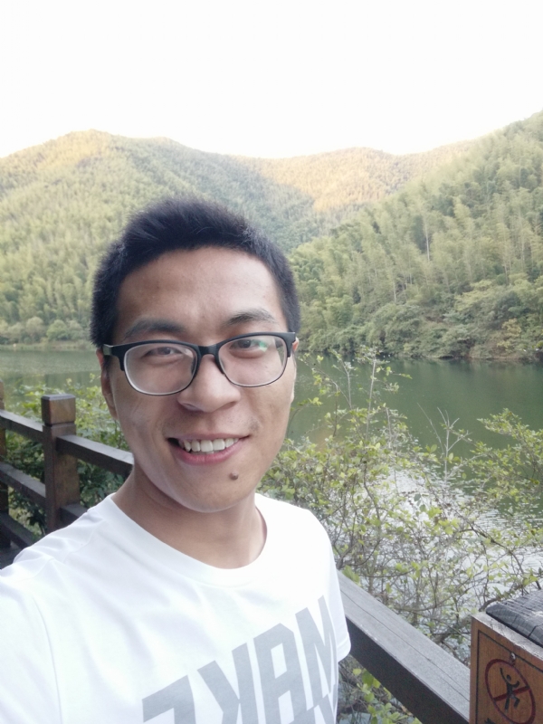 随心的第一张照片--惠州相亲服务中心