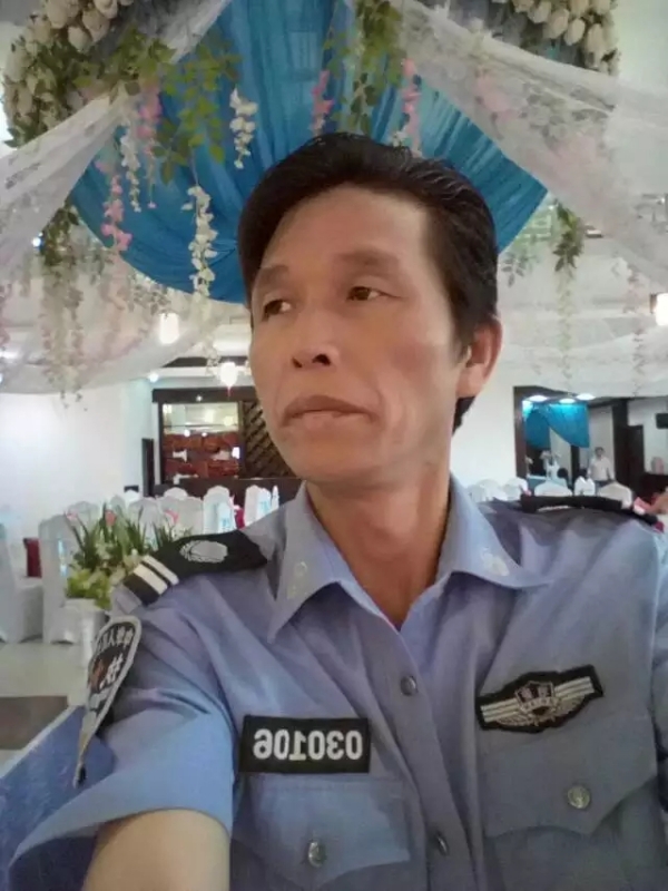卧窗听雨的第二张照片--惠州相亲服务中心