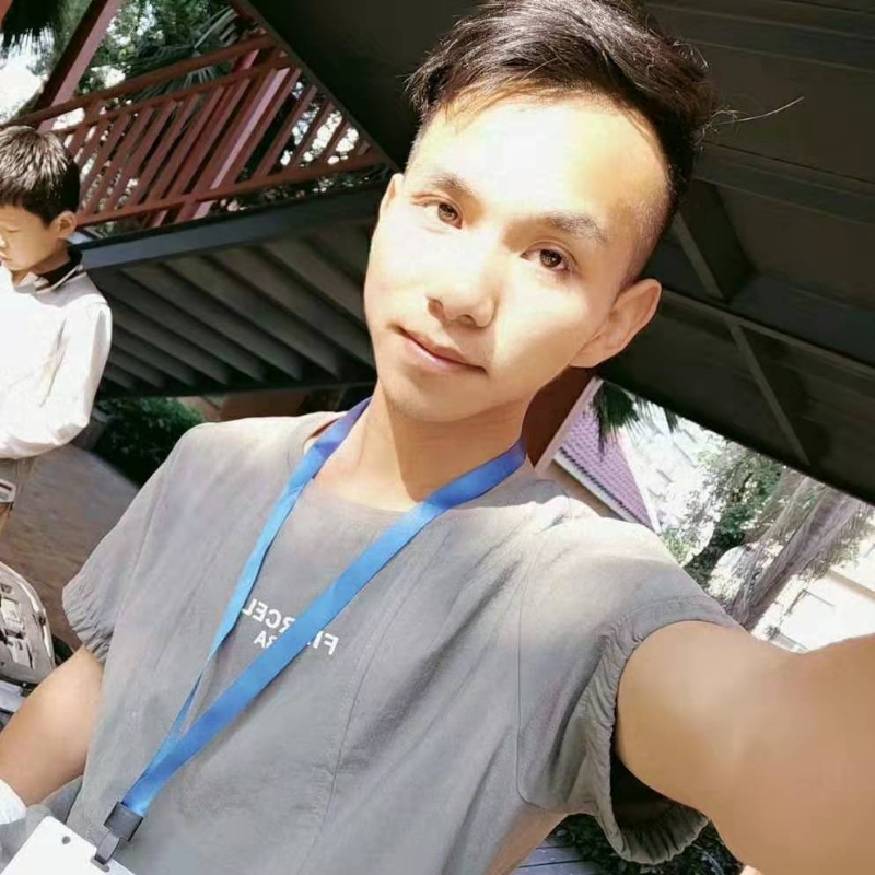公子你好的第一张照片--惠州相亲服务中心