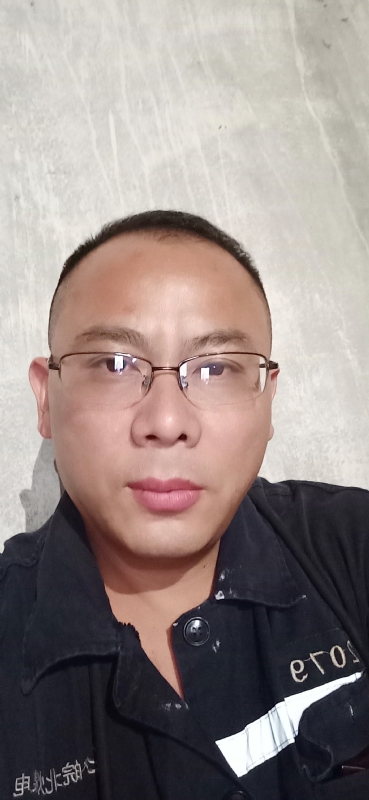 知足常乐的第一张照片--惠州相亲服务中心