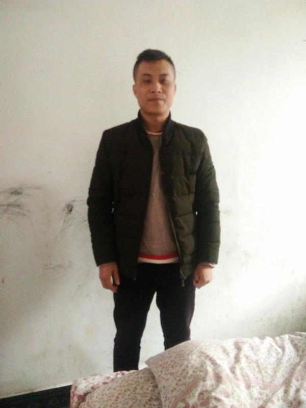 真心换真情的第一张照片--惠州相亲服务中心