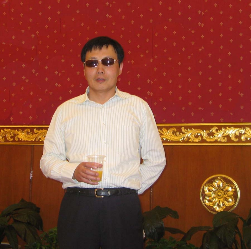 威胜的第二张照片--惠州相亲服务中心