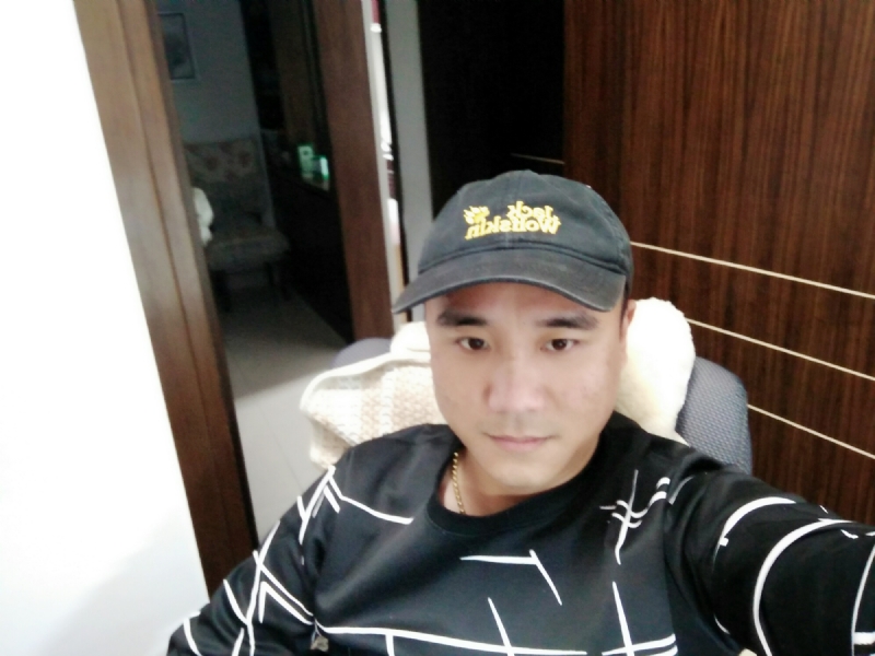 坚持我爱的第一张照片--惠州相亲服务中心