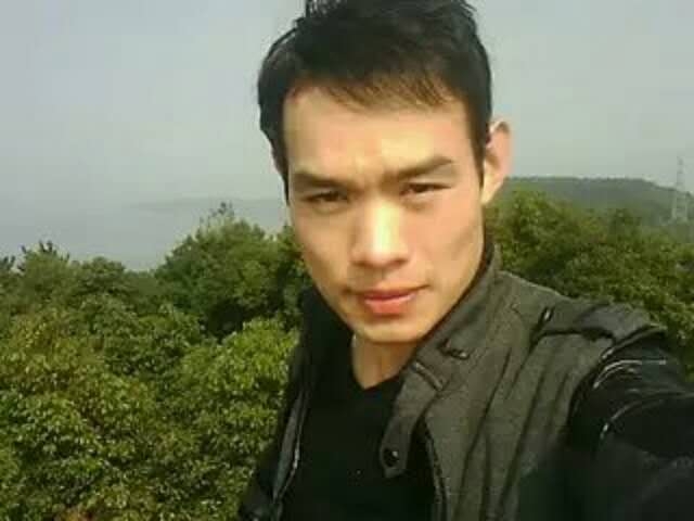 明镜的第一张照片--惠州相亲服务中心