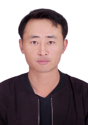 淡漠痕的第二张照片--惠州相亲服务中心