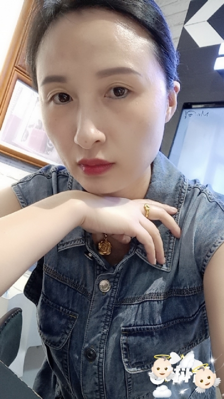 桃子的第三张照片--惠州相亲服务中心