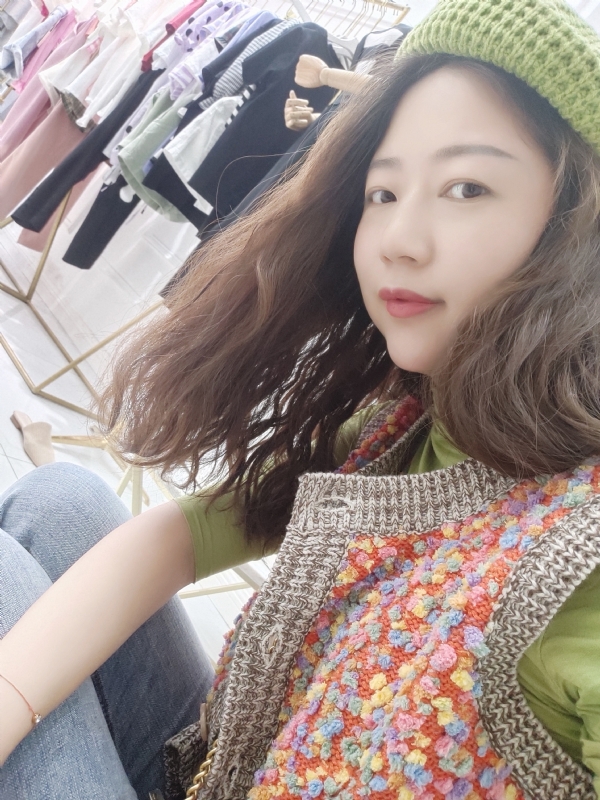 致橡树的第一张照片--惠州相亲服务中心