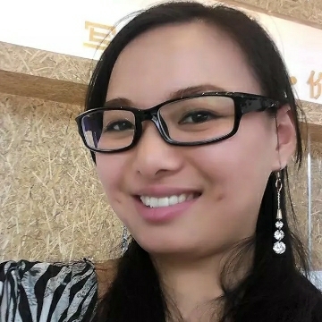 蕊倪的第一张照片--惠州相亲服务中心