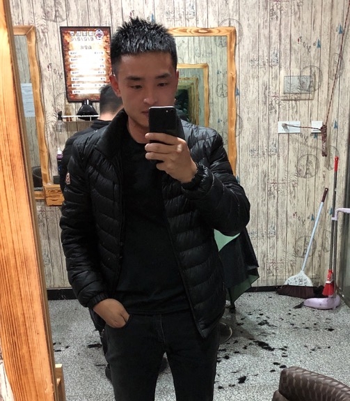 知足常乐的第一张照片--惠州相亲服务中心