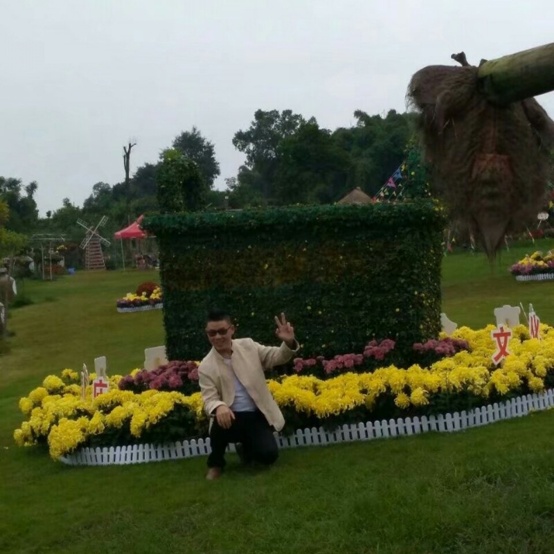 春风里^O^任徜徉的第一张照片--惠州相亲服务中心
