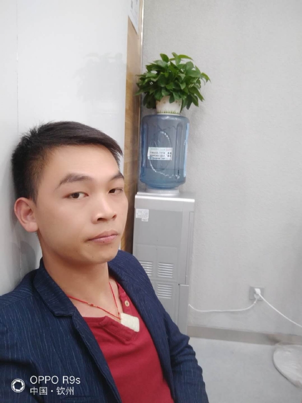 只想好好的爱一个人的第一张照片--惠州相亲服务中心