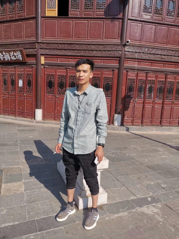 刘方的第一张照片--惠州相亲服务中心