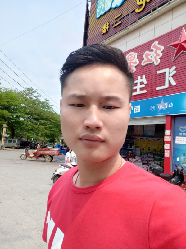刘振军的第一张照片--惠州相亲服务中心
