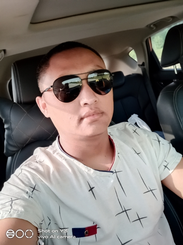 寻缘的第一张照片--惠州相亲服务中心