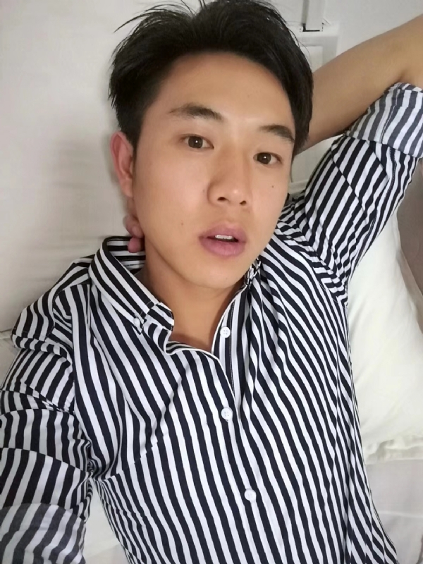 小雷的第二张照片--惠州相亲服务中心