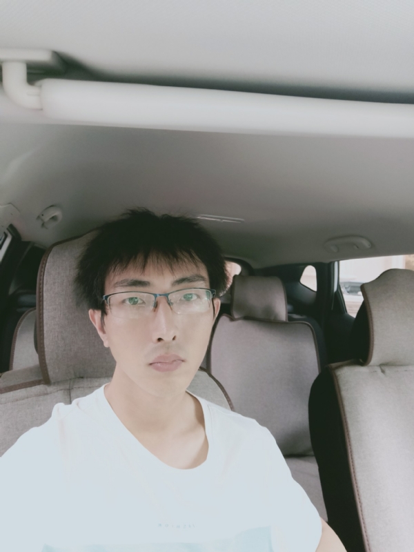 阳光大男孩的第一张照片--惠州相亲服务中心